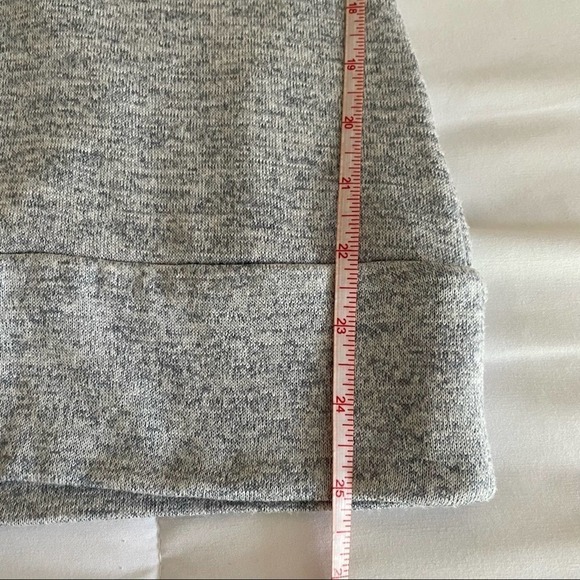 Athleta Gray Pose Layered Open Back Top Size XXS - Picture 10 of 11